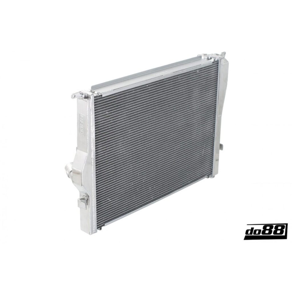do88 Aluminium Performance Kühler BIGPACK passend für M3 E90, E92, E93 mit DKG BMW